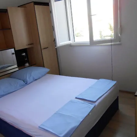 Apartman Gogi Donji Okrug (Ciovo)